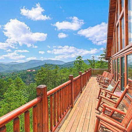 Вилла Grizzly Manor Пиджен-Фордж Экстерьер фото