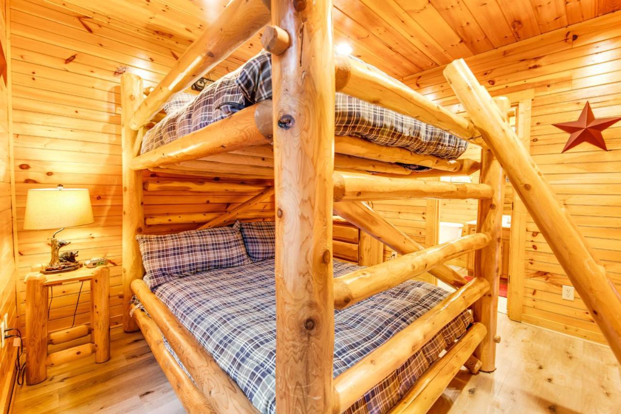 Вилла Grizzly Manor Пиджен-Фордж Экстерьер фото