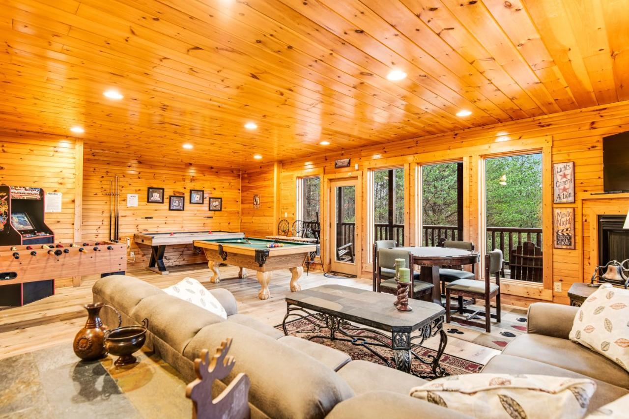 Вилла Grizzly Manor Пиджен-Фордж Экстерьер фото