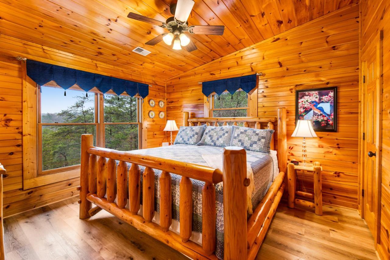 Вилла Grizzly Manor Пиджен-Фордж Экстерьер фото