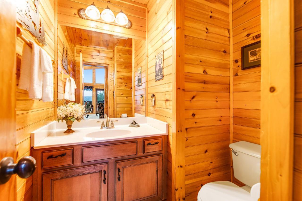 Вилла Grizzly Manor Пиджен-Фордж Экстерьер фото